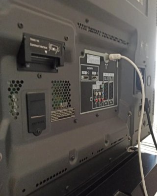 Televisor Panasonic grande