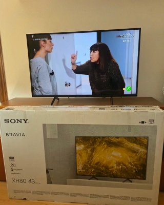 Sony Bravia XH80 43 Smart TV 4K HDR