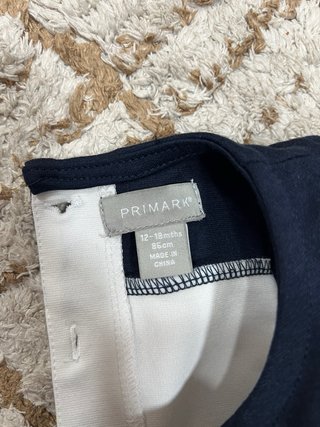 Vestido blanco y azul 18 M