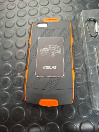Funda MBLAI Antigolpes iPhone 6/6s Plus
