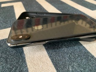 iPhone XS Space Gray