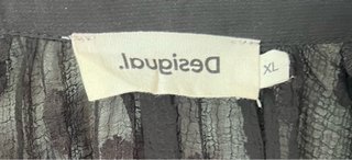 Blusa Desigual bordada talla XL