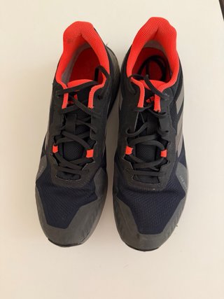 Zapatilla Adidas Terrex Talla 46 2/3