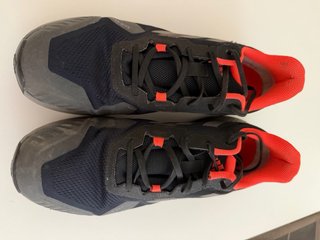 Zapatilla Adidas Terrex Talla 46 2/3