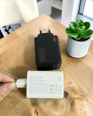 Cargador USB 240W Carga Rápida de Pared