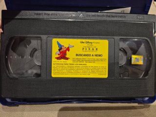 Lote 4 Películas VHS Infantiles (Español)