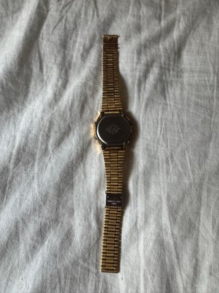 Reloj Casio Dorado Digital Electro Luminescence