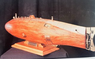 Submarino Ictíneo II 1:24 Kit Madera
