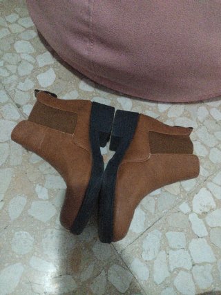 Botas marrones cortas talla 37 sin marca
