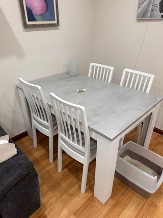 Mesa comedor ampliable con sillas a juego
