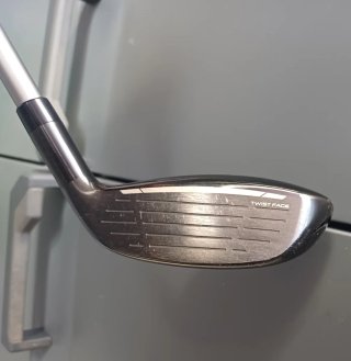 Palo de Golf zurdo TaylorMade