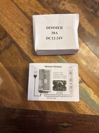 2 Dimmer per LED DC5-24V 30A con Telecomando
