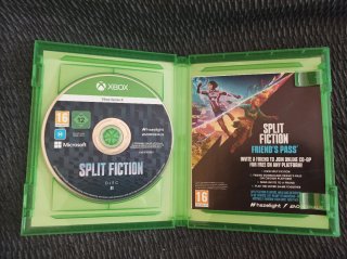 Split Fiction Xbox Series X