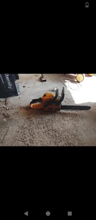 Motosierra Naranja