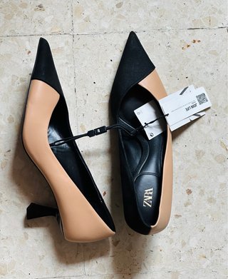 Zapatos Zara Talla 37 Beige y Negro