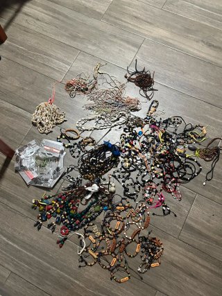 Lote Collares y Pulseras Variados