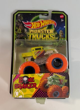 Hot Wheels Monster Trucks Bone Shaker verde