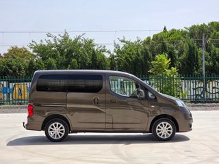 Nissan NV200 2017 Evalia Tekna 7 Plazas 110CV EUR6