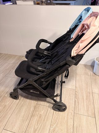 Silla Gemelar Hauck Swift Duo con Capotas colores