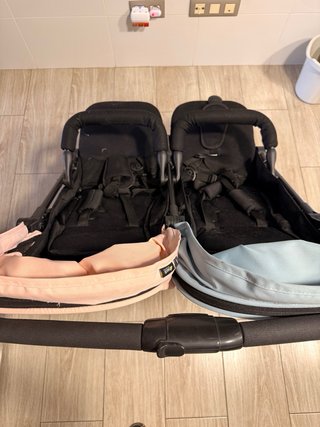 Silla Gemelar Hauck Swift Duo con Capotas colores