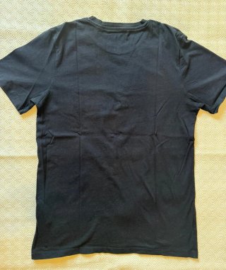 Camiseta Jack & Jones Negra y Roja