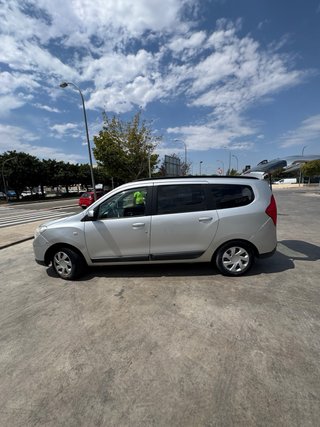 Dacia Lodgy 2012