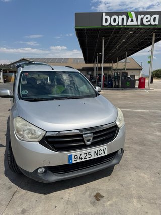 Dacia Lodgy 2012