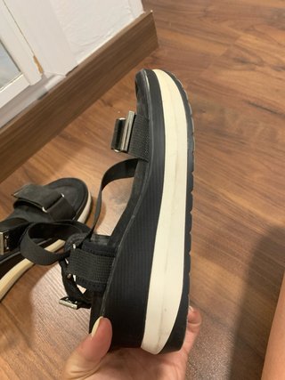 Sandalias cuña Chika 10 negras