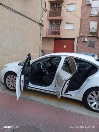 Opel Insignia 2011