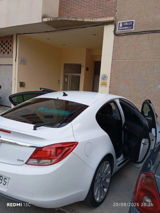 Opel Insignia 2011