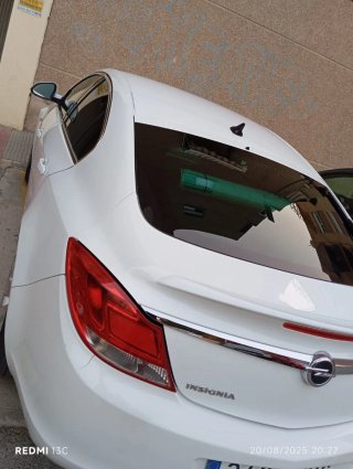 Opel Insignia 2011