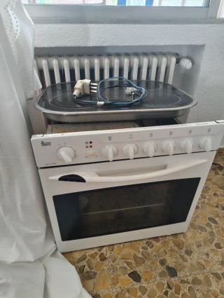 Horno y vitrocerámica Teka
