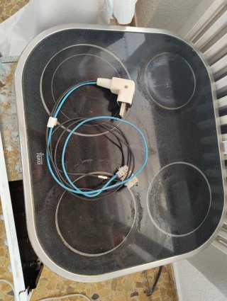 Horno y vitrocerámica Teka