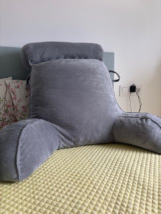 Cojín respaldo cama/sofá gris