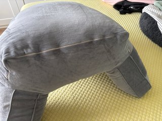 Cojín respaldo cama/sofá gris