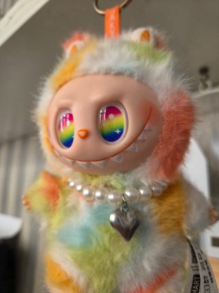 Peluche Labubu Arcoíris