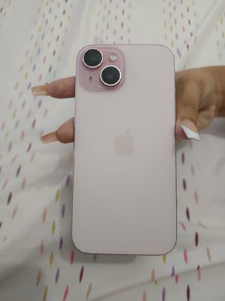 iPhone 15 Rosa 80% Batería