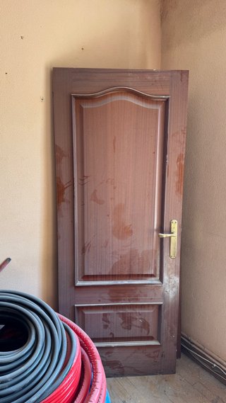 Lote de puertas de madera