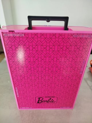 Armario de Barbie