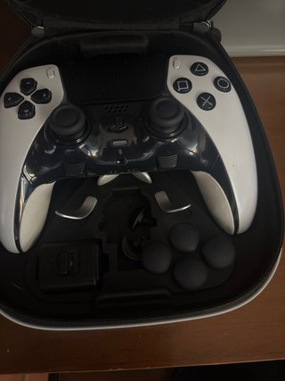 Mando DualSense Edge