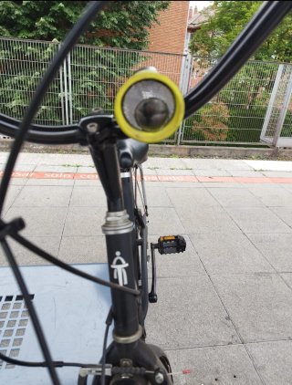 ✨ Bicicleta urbana de la marca bTwin, color negro✨