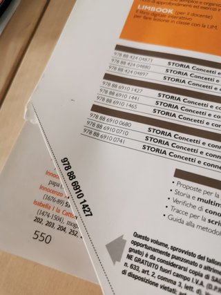 Libro università "Storia concetti e connessioni"