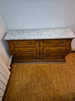 Taquillón clásico madera y mármol