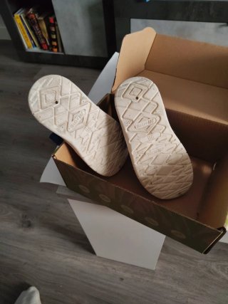 Sandalias niño azul y amarillo