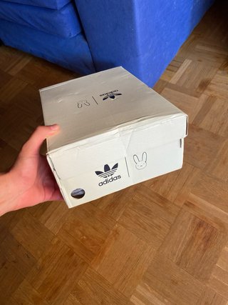 Bad Bunny x Adidas Response CL Blanco Maravilla