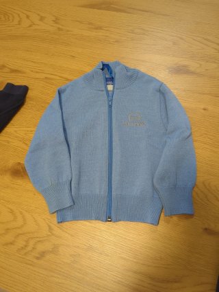Uniforme escolar Larrode T.4 y T.2