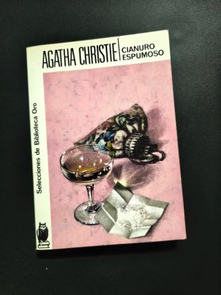 Lote 34 libros Agatha Christie