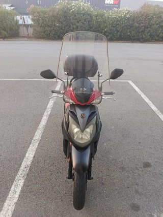 Moto Sym Symphony 125 SR