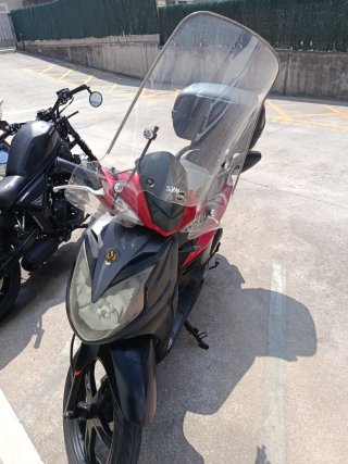 Moto Sym Symphony 125 SR