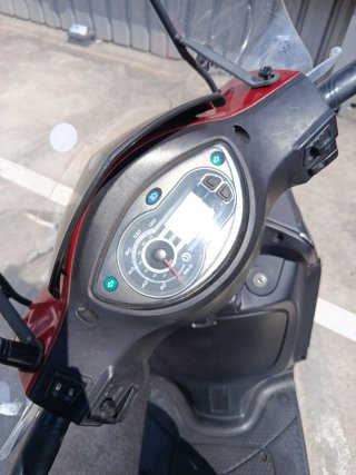 Moto Sym Symphony 125 SR